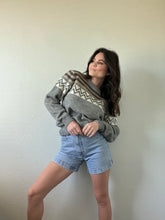 Load image into Gallery viewer, Vintage Grey Sweater
