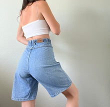 Load image into Gallery viewer, Waist 30 Vintage High Waisted Bare Back Shorts
