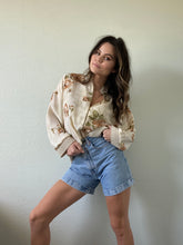 Load image into Gallery viewer, Vintage Floral Blouse
