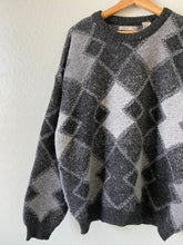 Load image into Gallery viewer, Vintage Grey Patterned Sweater
