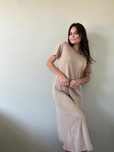 Load image into Gallery viewer, Vintage Linen Blend Maxi Dress
